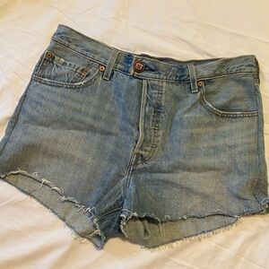 Vintage Levi jean short cutoffs